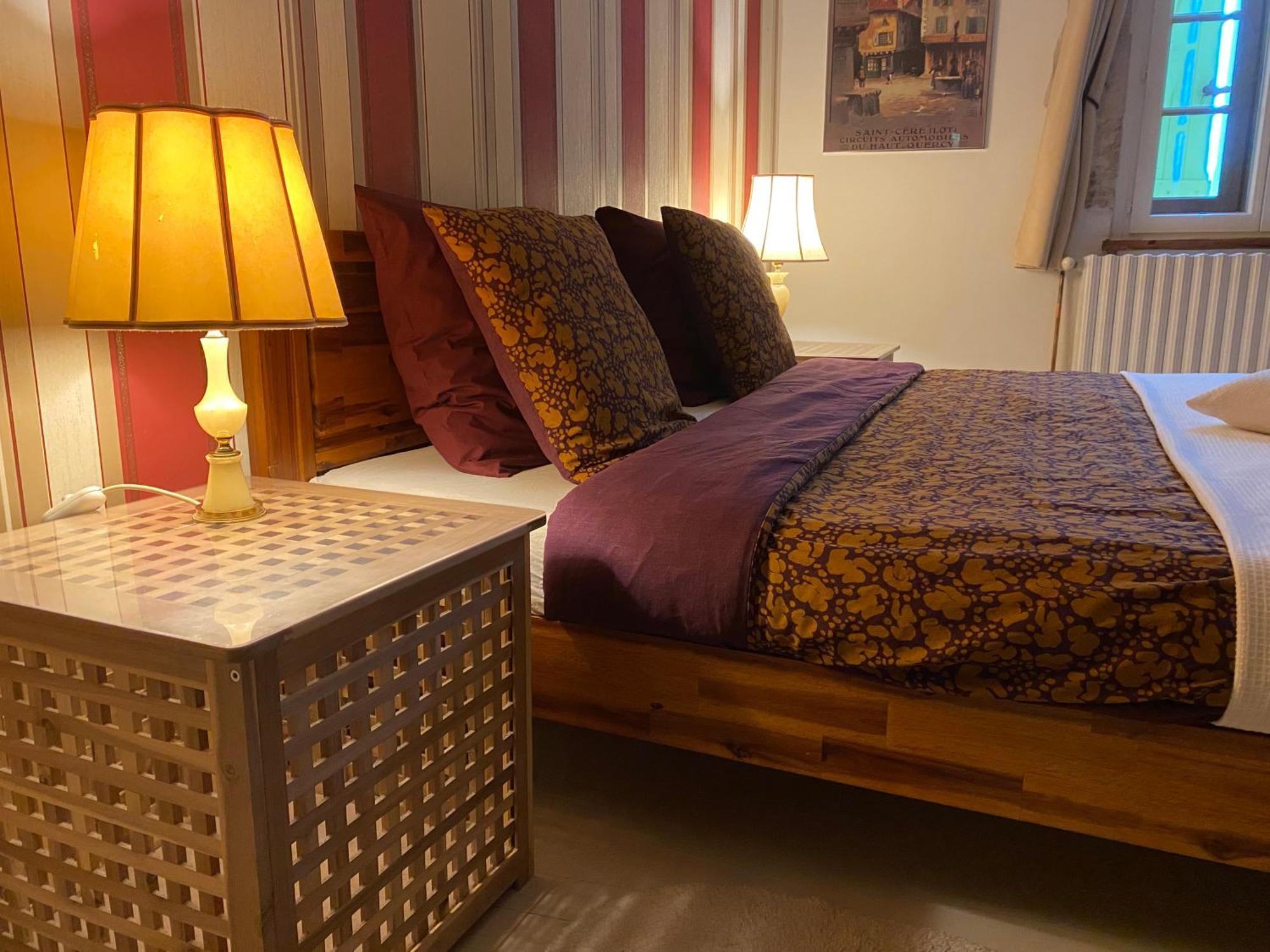 Chambre D'Hotes Les 3 Cochons D'Olt Arcambal Экстерьер фото
